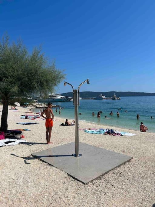 Apartman Kastel Kaštela Buitenkant foto